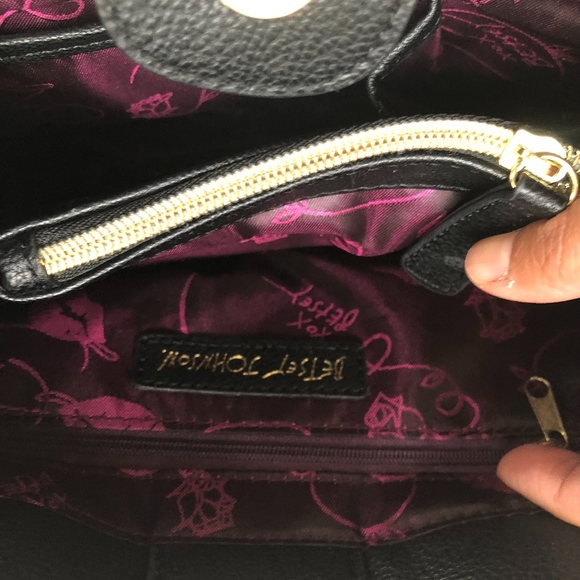 Betsey Johnson Black and Cream Polka Dot Purse Pin - Picture 2 of 4